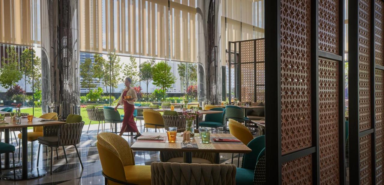 Amari Spice Penang 호텔 바얀레파스 외부 사진 The restaurant