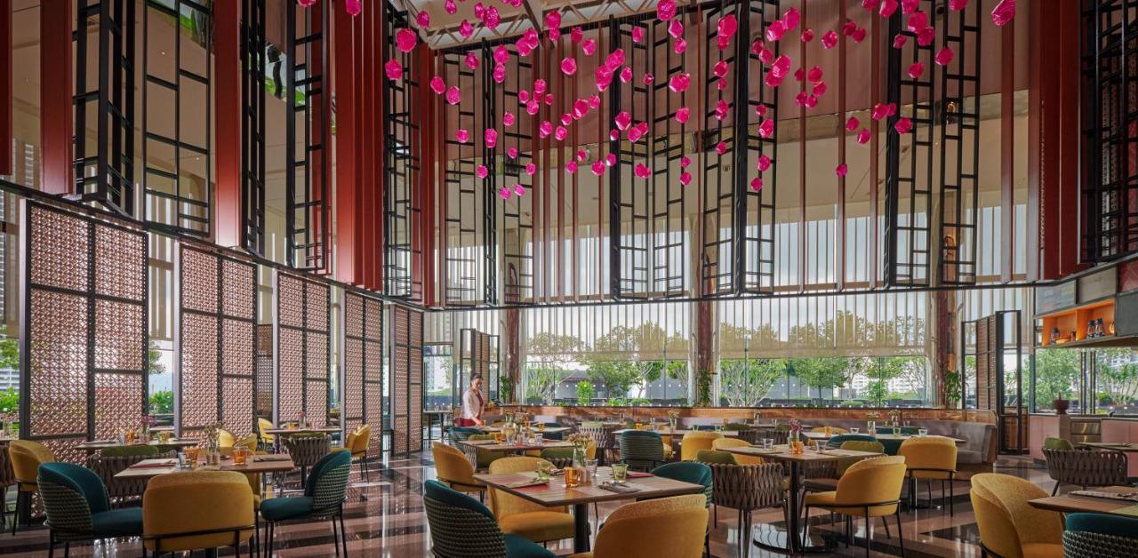 Amari Spice Penang 호텔 바얀레파스 외부 사진 The restaurant
