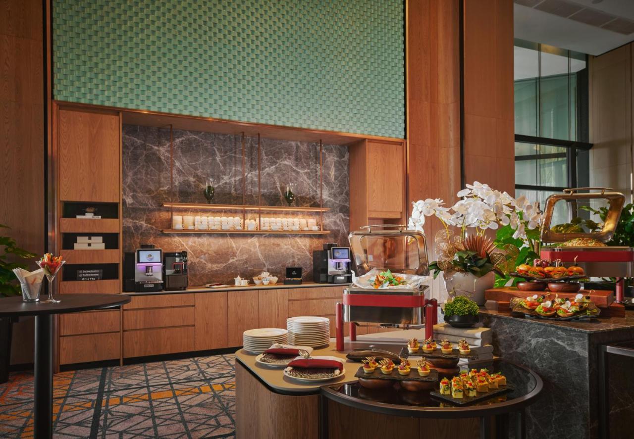 Amari Spice Penang 호텔 바얀레파스 외부 사진 The Coffee Bar